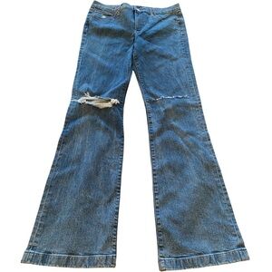 Express NWOT High Waisted Bootcut Ripped Knee Jeans